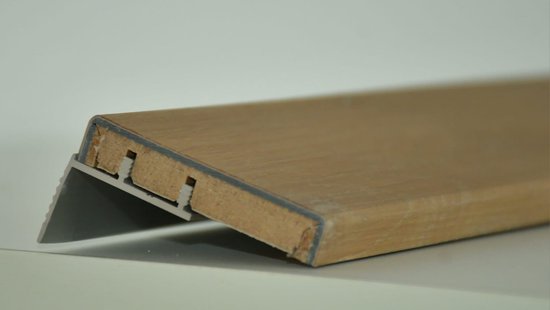 Traprenovatie overgangsprofiel - PVC - Almond Oak