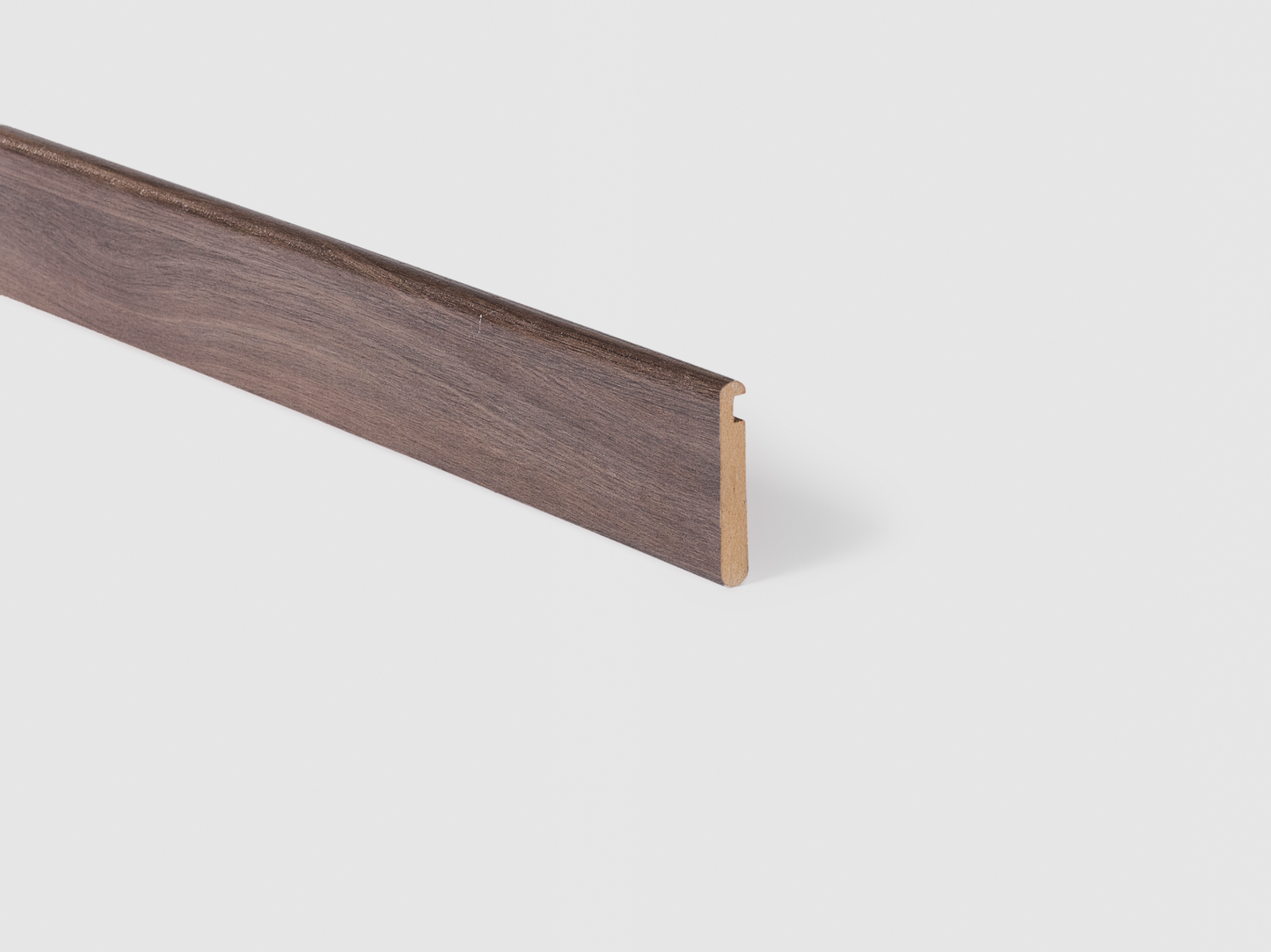 Traprenovatie Opentrapprofiel - Laminaat - Donkerbruine eik - 130x7x1cm