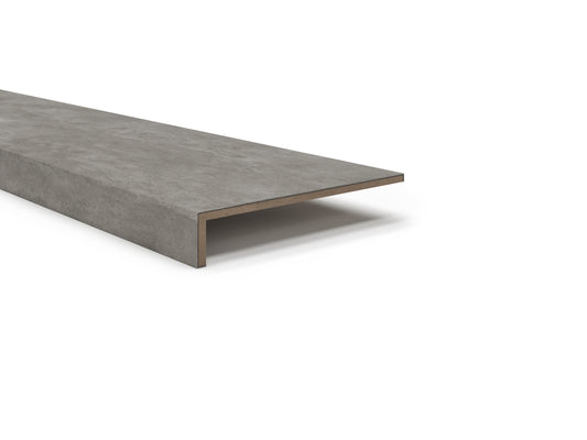 Traprenovatie traptrede - Mercurius Grey - PVC - Donker Grijs Beton.