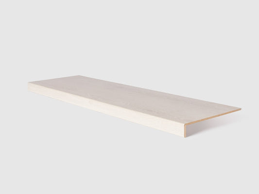 Traprenovatie traptrede - Lichtgrijze Eik